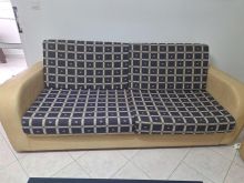 Set kolltukesh 3 + 2 + 1 dhe tavoline mesi