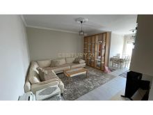 0684394200 Shitet, Apartament 3+1+2, Prane Markates Durres !