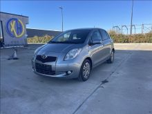 Toyota yaris 1.4d automatik