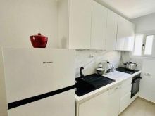 🏚️Jepet me qera apartamenti 2+1  prane shkolles Industriale