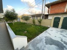 0684394200 Kate Vile 3+1+2 Me Qira tek Ish Këneta, Durrës