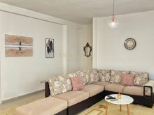 0696707847-APARTAMENT 2+1 ME QIRA,  PRANË LIQENIT TË THATË!