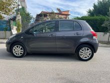 Toyota yaris 2010🇨🇭🇨🇭🇨🇭