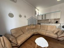 Shitet Apartament 1+1 në Golem – Pranë Hotel Epidam