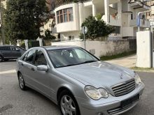 Benz c class 180 benZin kompresor Viti 2006