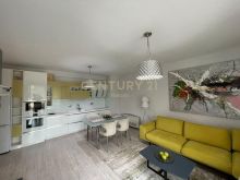 QIRA, APARTAMENT 2+1 TE NOBIS, LIQENI I TIRANES!