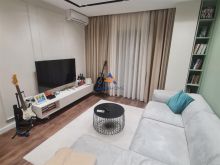 JEPET ME QERA APARTAMENT 1+1+BALLKON \"MISTO MAME \" 50.000 LE
