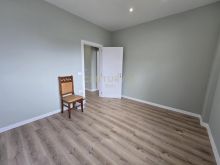 SHITET APARTAMENT 2+1 ME VERANDE NE DURRES !