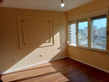 Shitet apartament ne Durres