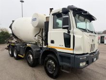 ASTRA HD9 84.48-80 with CIFA concrete mixer
