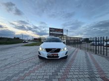 Volvo XC60 2010 Naft 2.4 Automat 10500 lek okazion
