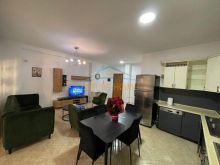 Qera, Apartament 2+1+2, Komuna e Parisit