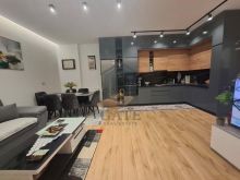 Shitet Apartament 2+1 + Garazh + Depo në Durrës
