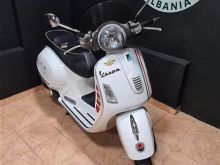 Vespa 300 gts