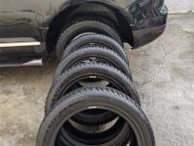 Goma 245/45 R17 99V