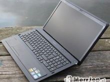 Laptop Profesional SONY VAIO VPC-F23S1E nderrohe..
