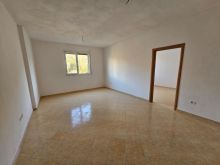 SHITET APARTAMENT – SHKËMBI I KAVAJËS