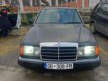 Mercedes  250D