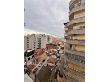 0697048060.Apartament 3+1+2, Pranë Bashkisë, Durrës