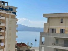 Apartament 1+1 me qera ditore ne zonen e lungomares