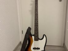 Kitare Bass