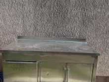 Tavolin pune inox e mbyllur 1.10cm