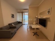 0686557720 Apartament 1+1 – Vija e Parë me Pamje Deti | Shkë
