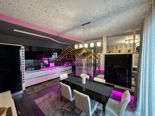 SHITET SUPER APARTAMENT 1+1 PRAN VILA KORAL PLAZH DURRES!