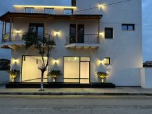 Kavaje,Godinë  Biznes + Banim,buzë shëtitores Taulantia,