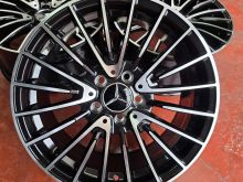 DISQE BENZ  AMG W204  R 17