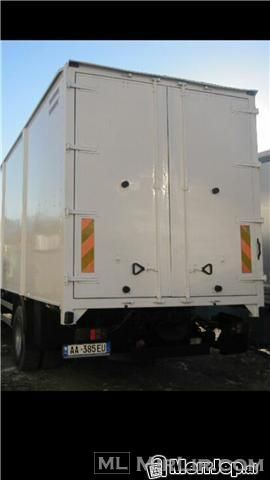 Kamion Mercedez benz atego