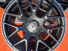 DISQE BENZ W212 AMG R18
