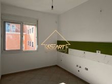 Shitet apartament