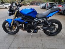 triumph Street triple 675
