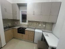 0698329326  APARTAMENT 1+1 PER QIRA SHKEMBI KAVAJES