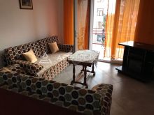 Jepet me Qera Apartament ne Plazh Iliria 250€ /Muaj