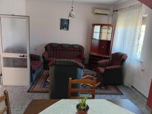 Jepet me qera shtepi private (kati i 2) 2+1 320€ /Muaj