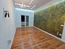 0696044429 Shitet, Apartament 2+1+2+2, Bulevardi Kryesor