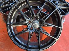 DISQE VOZEN CLS AMG 6.3 R19