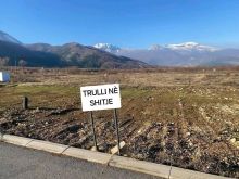 Shiten Dy Troje në Pejë📍 Lokacion Premium:Te Kfori