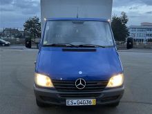 Mercedes benz sprinter 411