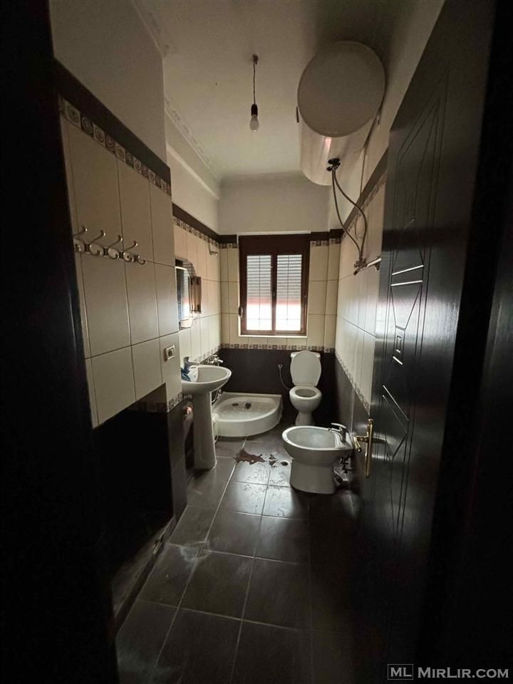 Hyrje me qera ne qender te korces - thumbnail 3