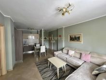 Apartament 2+1+2 me pamje anesore deti te Shkembi i Kavajes