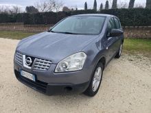Nisan Qashqai viti 2009 manuale