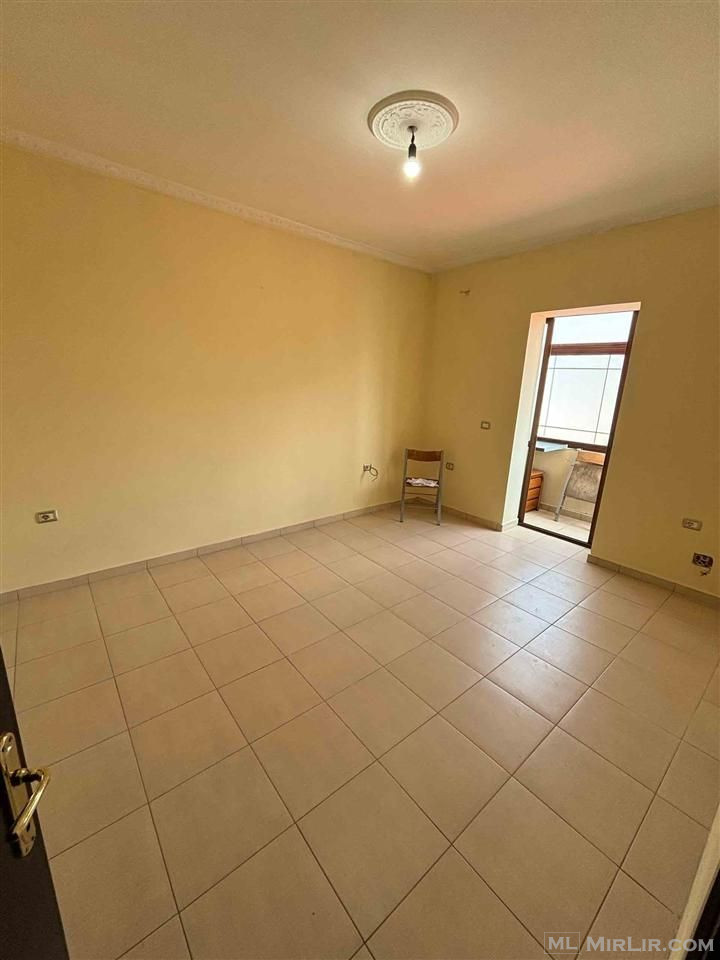 Hyrje me qera ne qender te korces - thumbnail 7