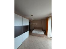 JEPET ME QIRA APARTAMENT 2+1, ME PAMJE DETI RRUGA E RE E POR