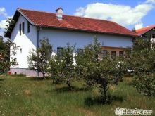 Shtepi prej 300 m2 ne Peje (KOSOVE)