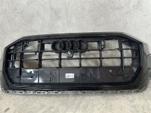 Grill per Audi Q8