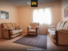 Shtëpi 220m² në SHITJE në Taslixhe.