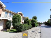 Shtëpi 250m² me QIRA në Fshatin Ndërkombëtar.